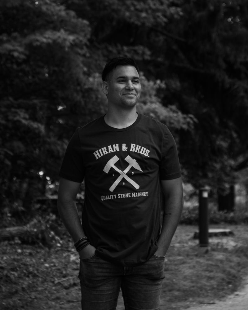Hiram & Bros Tee